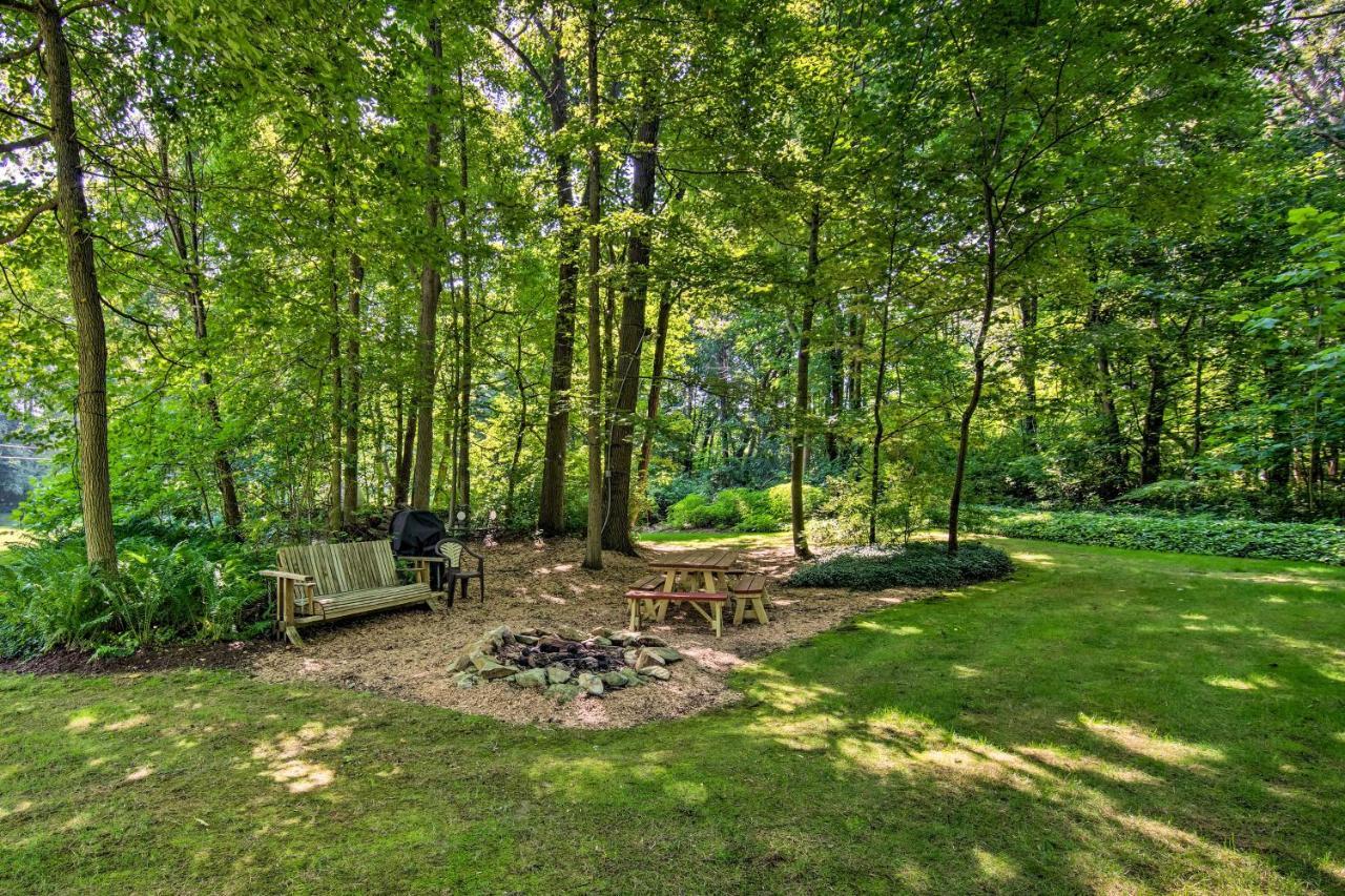Cozy Garden Room In Welsh Mountain Suites! New Holland Εξωτερικό φωτογραφία