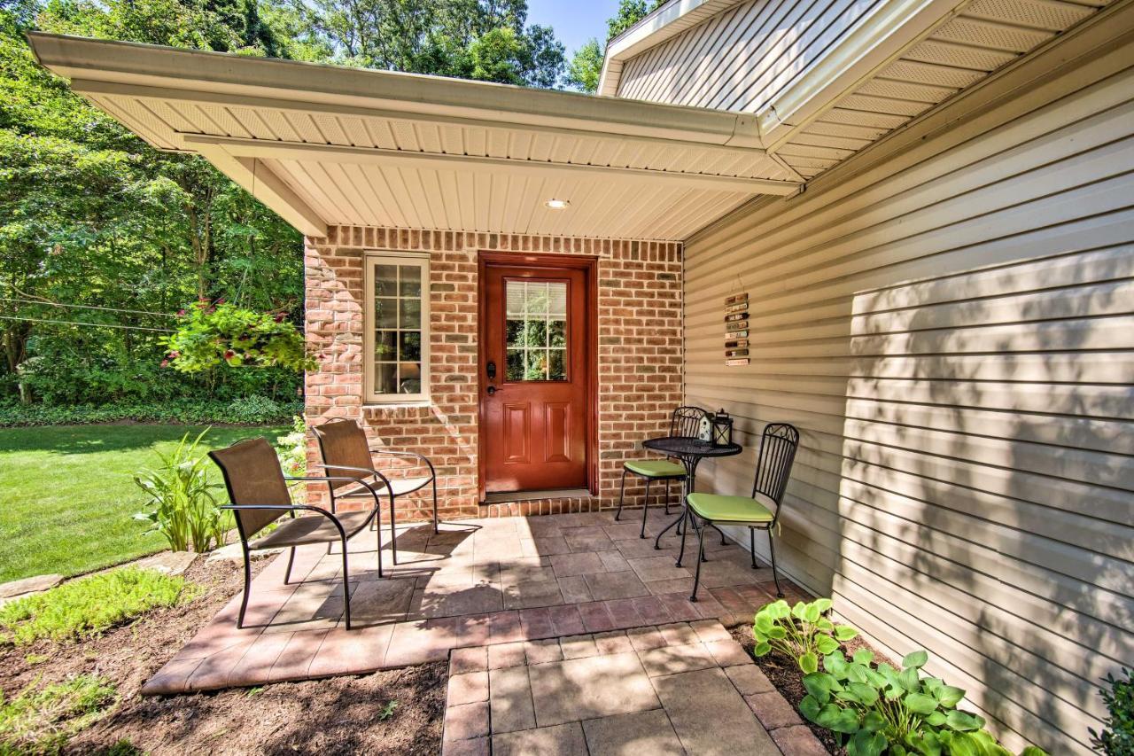 Cozy Garden Room In Welsh Mountain Suites! New Holland Εξωτερικό φωτογραφία