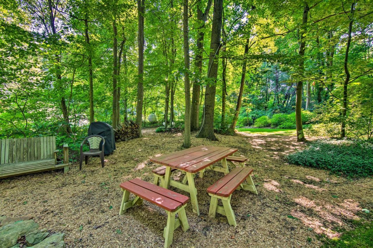 Cozy Garden Room In Welsh Mountain Suites! New Holland Εξωτερικό φωτογραφία
