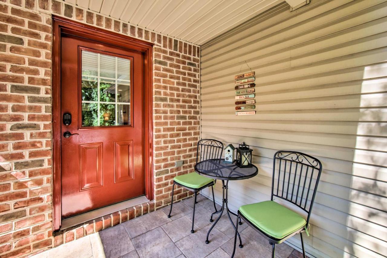 Cozy Garden Room In Welsh Mountain Suites! New Holland Εξωτερικό φωτογραφία